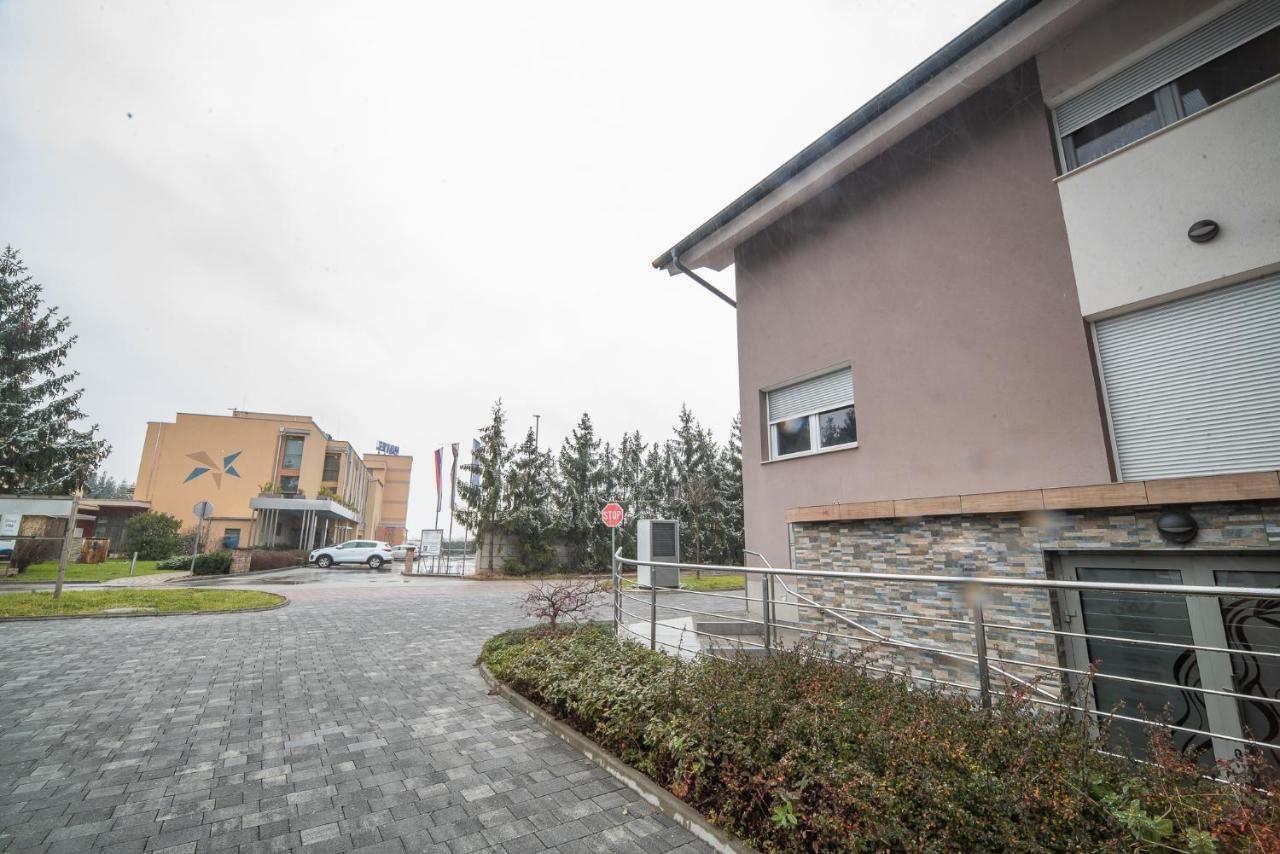 Apartment Vita Near Terme Paradiso Dobova Bagian luar foto